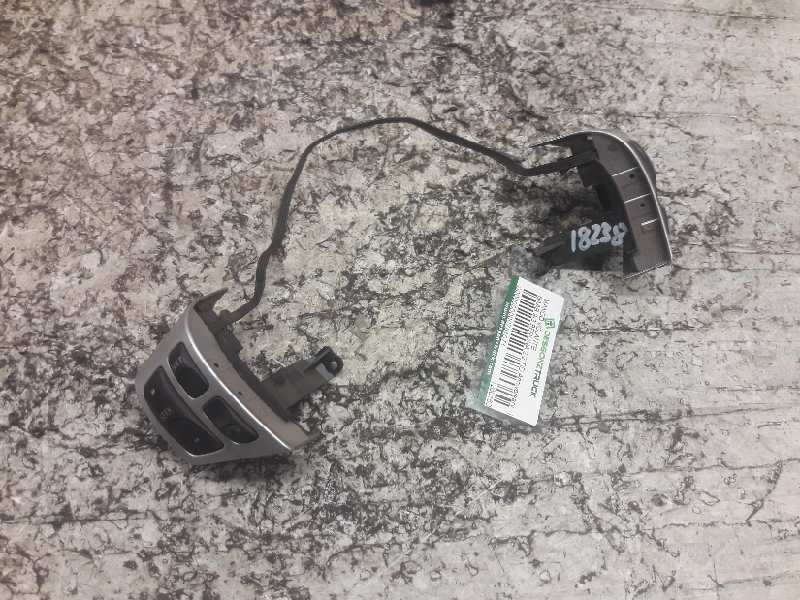 Recambio de mando volante para saab 9-3 berlina 2.2 tid anniversary referencia OEM IAM 12801607  