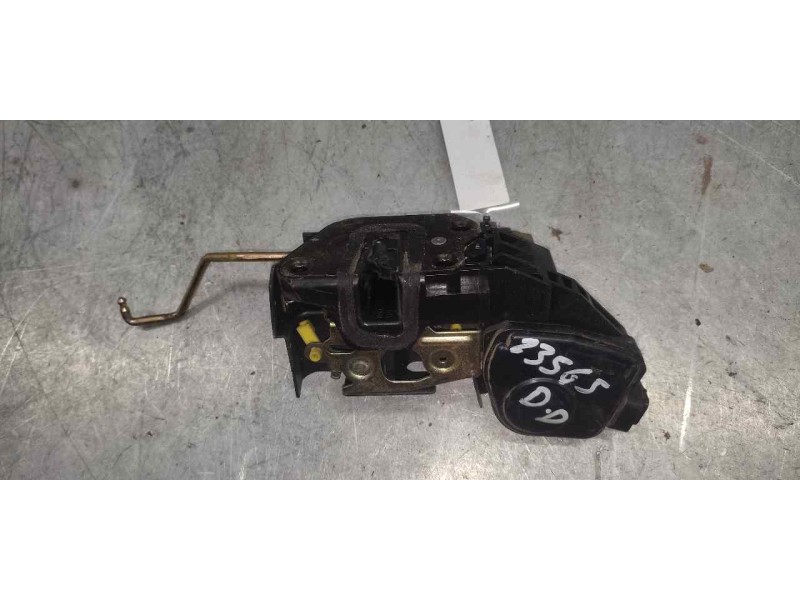 Recambio de cerradura puerta delantera derecha para hyundai matrix (fc) 1.6 gls referencia OEM IAM   5 PINS