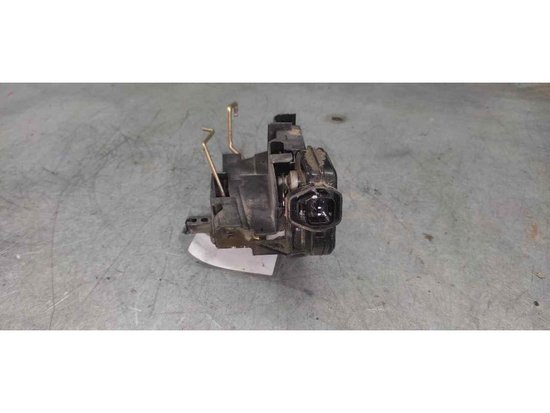 Recambio de cerradura puerta delantera derecha para hyundai matrix (fc) 1.6 gls referencia OEM IAM   5 PINS