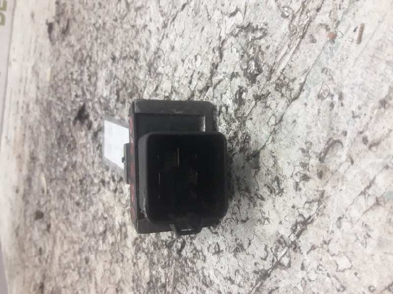 Recambio de caja precalentamiento para nissan almera (n16/e) acenta referencia OEM IAM 7700115078 7 PINS NAGARES