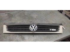 Recambio de rejilla delantera central para volkswagen t4 bus (mod. 1991) 2.5 tdi referencia OEM IAM   