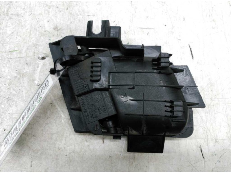 Recambio de maneta interior delantera izquierda para seat ibiza (6k) cl referencia OEM IAM 6K0837221AFKZ  