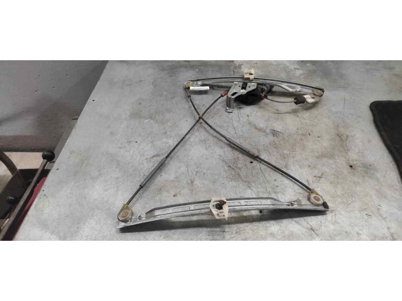 Recambio de elevalunas delantero derecho para peugeot 206 berlina xt referencia OEM IAM   2 PINS