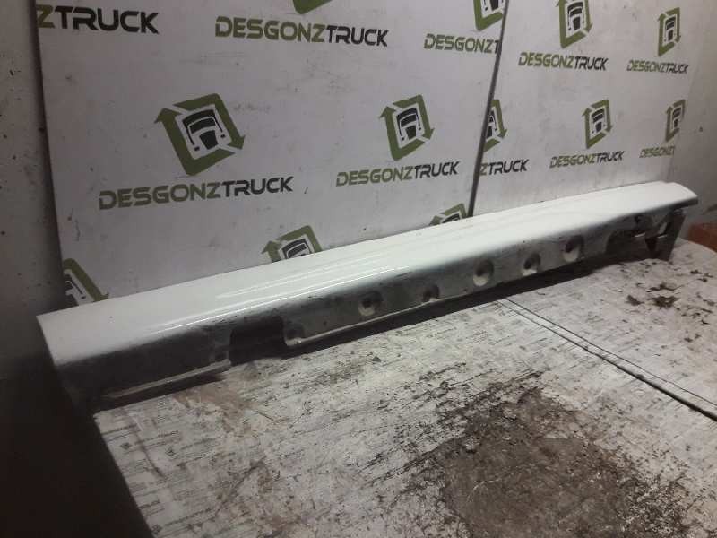 Recambio de estribo izquierdo para bmw serie 3 berlina (e46) 320d referencia OEM IAM   