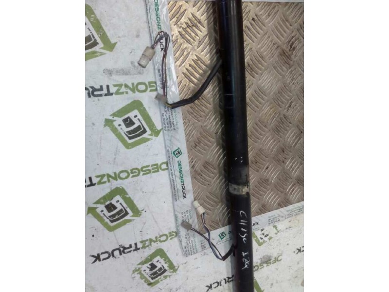 Recambio de brazo retrovisor izquierdo para daf serie xf105.xxx fsa 4x2 super-space-cab referencia OEM IAM   