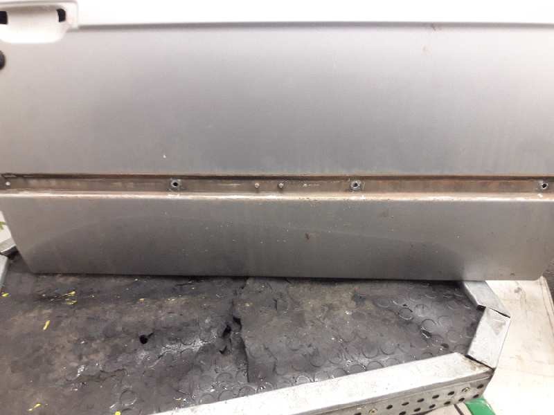 Recambio de puerta delantera derecha para bmw serie 3 berlina (e30) 324td referencia OEM IAM   