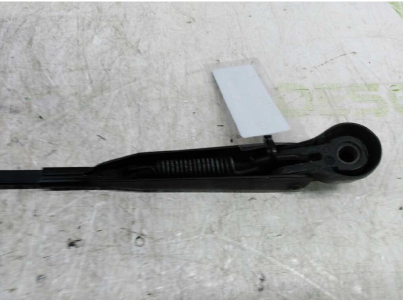 Recambio de brazo limpia delantero izquierdo para seat marbella ce referencia OEM IAM 6A0955409  