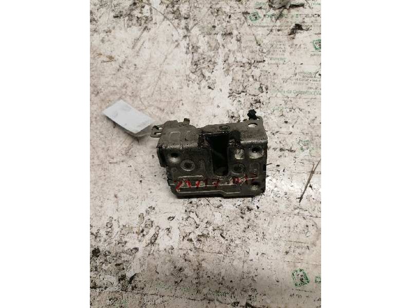 Recambio de cerradura puerta delantera izquierda para iveco daily combi 1989  2.8 diesel referencia OEM IAM   