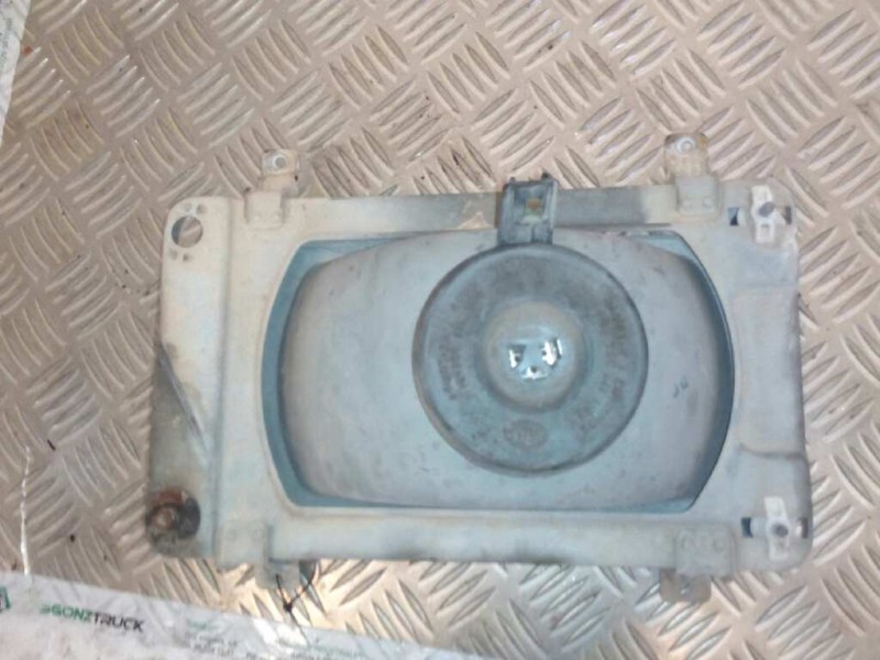 Recambio de faro izquierdo para pegaso trucks ekus 75.40 referencia OEM IAM   