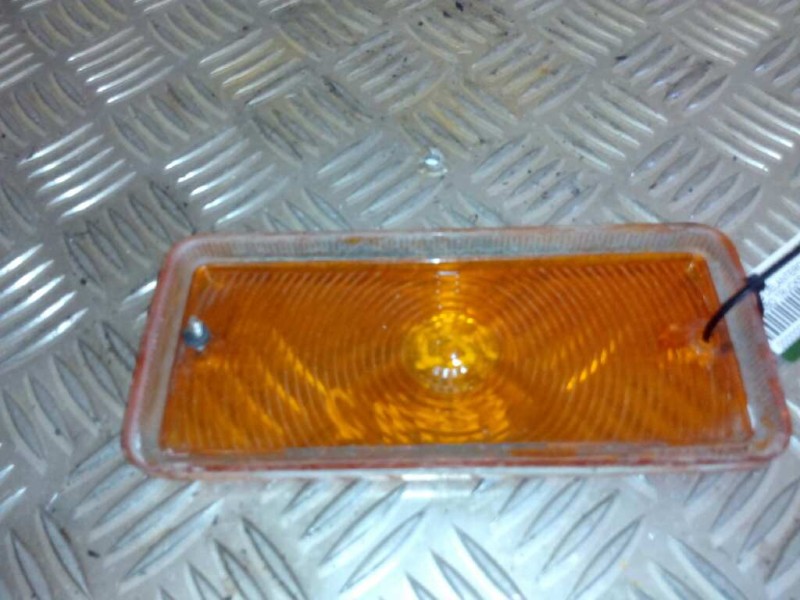 Recambio de piloto delantero izquierdo para pegaso trucks ekus 75.40 referencia OEM IAM   