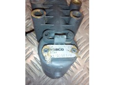 Recambio de valvula aire para mercedes-benz axor 2-ejes 18 ton 2004  1843 4x2 om 457 la l (largo) referencia OEM IAM 00154200180 2