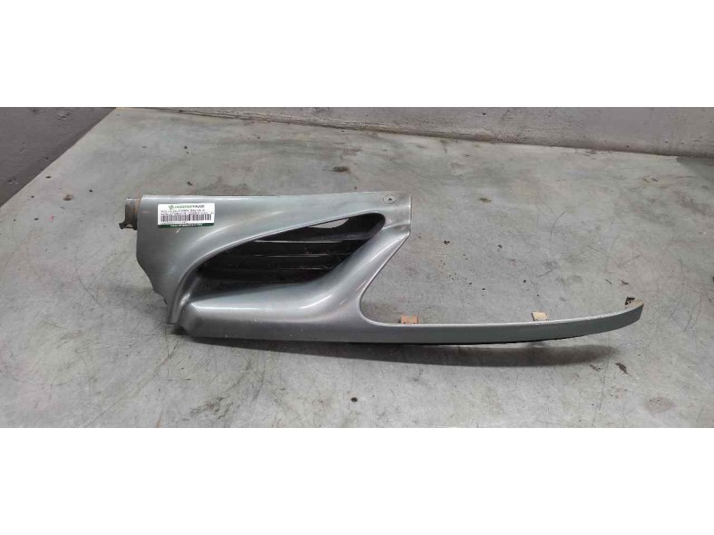 Recambio de rejilla delantera izquierda para renault megane i classic (la0) 1.9 d europa referencia OEM IAM   