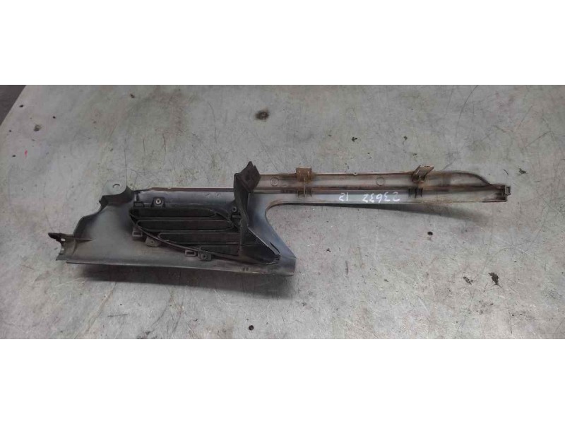 Recambio de rejilla delantera izquierda para renault megane i classic (la0) 1.9 d europa referencia OEM IAM   