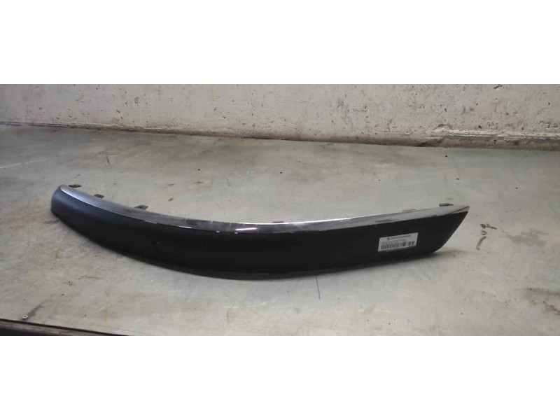 Recambio de molduras delanteras para peugeot 607 (s2) referencia OEM IAM 9649009577  