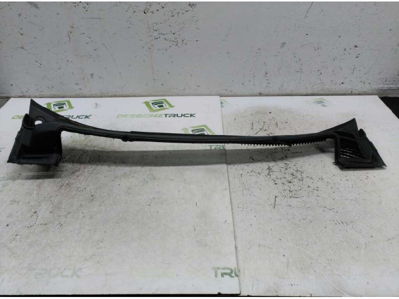 Recambio de torpedo para opel zafira a blue line referencia OEM IAM 90587352 1836064 INTERIOR