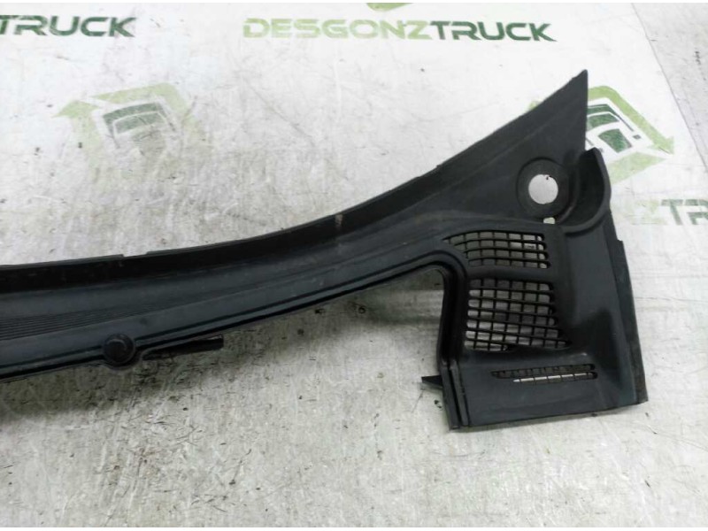 Recambio de torpedo para opel zafira a blue line referencia OEM IAM 90587352 1836064 INTERIOR