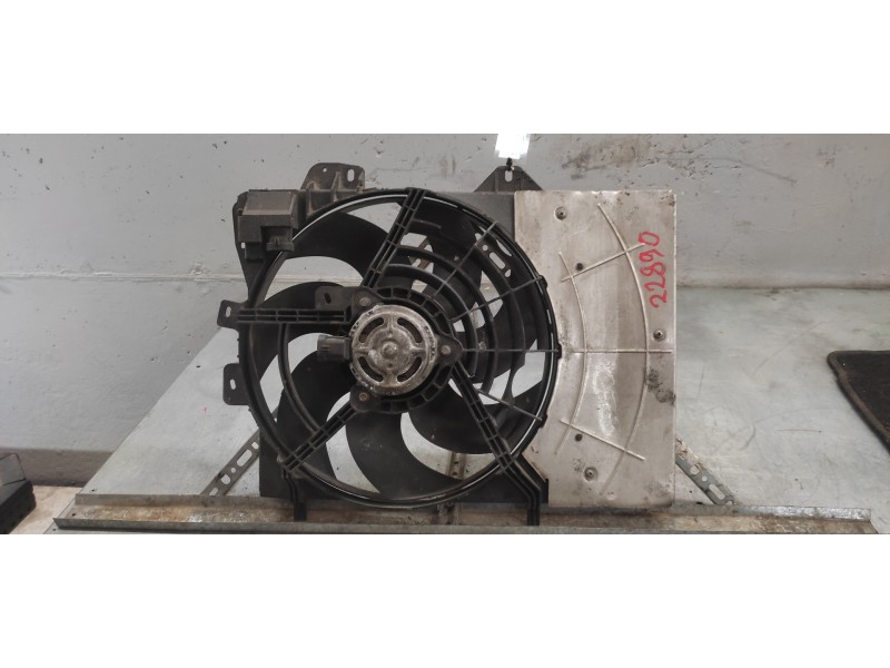 Recambio de electroventilador para peugeot 207 sport referencia OEM IAM 9680102880  