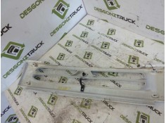 Recambio de rejilla delantera central para renault b 120-35/50/55/60/65 messenger fpr (modelo b 120-35) 85 kw tráfico urbano ref 2