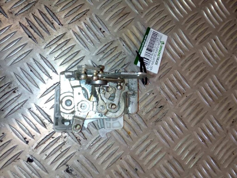 Recambio de cerradura puerta delantera derecha para daf serie xf105.xxx fsa 4x2 space-cab referencia OEM IAM   