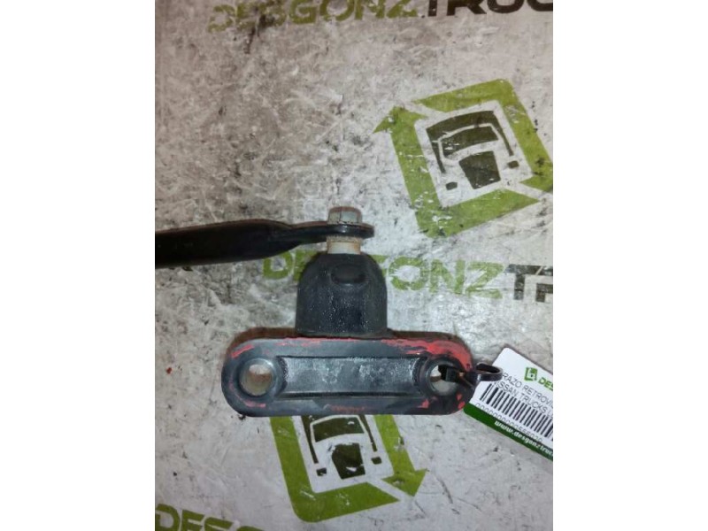 Recambio de brazo retrovisor derecho para nissan trucks l80.09 l80.14 referencia OEM IAM   