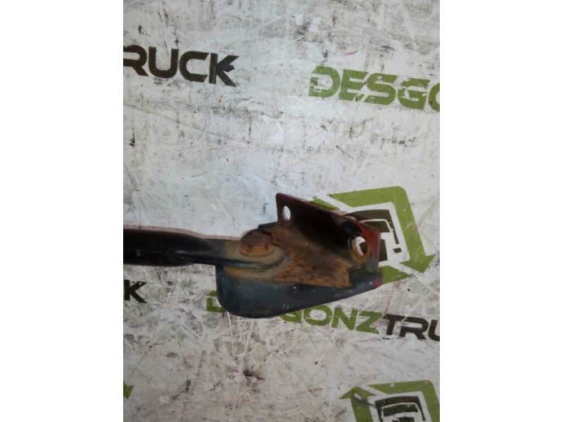 Recambio de brazo retrovisor derecho para nissan trucks l80.09 l80.14 referencia OEM IAM   