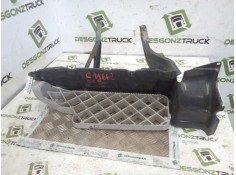 Recambio de peldaño derecho para scania serie 4 (p/r 124 l) fsa 470 (4x2) e3 corto cr 13 / 14 b referencia OEM IAM  PARTE CABINA