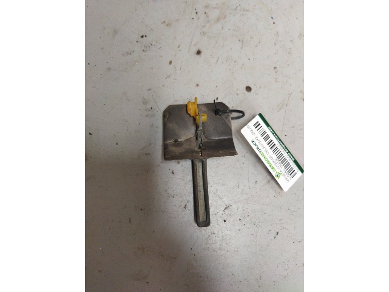 Recambio de maneta interior delantera izquierda para nissan trade referencia OEM IAM   