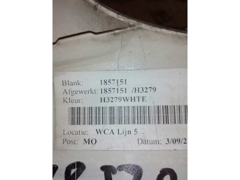 Recambio de deflector izquierdo para daf serie xf105.xxx fsa 4x2 space-cab referencia OEM IAM 1857151  