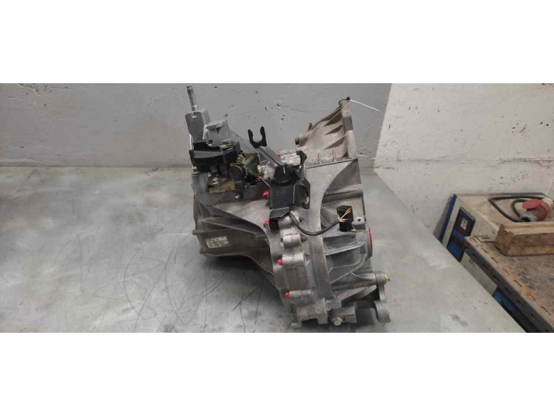Recambio de caja cambios para ford focus berlina (cak) 1.6 16v cat referencia OEM IAM 2S4R7002PB  