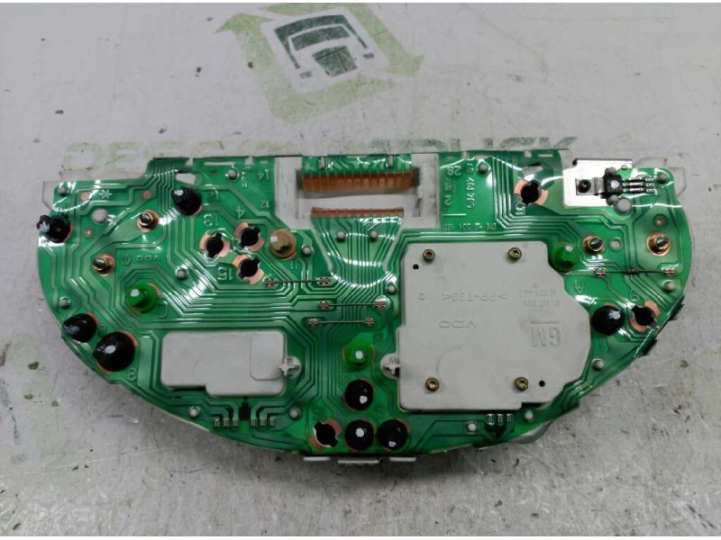 Recambio de cuadro instrumentos para opel corsa b top (e) referencia OEM IAM 87001297 90386326 