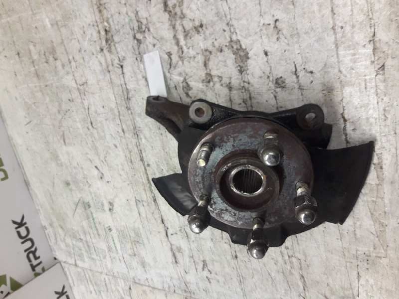 Recambio de mangueta delantera derecha para hyundai tucson (jm) 2.0 crdi comfort (4wd) referencia OEM IAM   