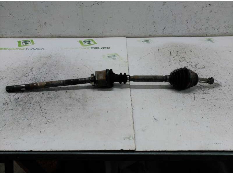 Recambio de transmision delantera derecha para renault safrane (b54) 2.2i referencia OEM IAM 7701352001  