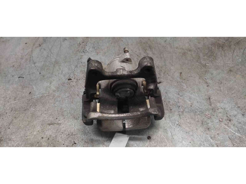 Recambio de pinza freno trasera izquierda para volkswagen passat berlina (3c2) advance referencia OEM IAM 61797868 2 PINS 