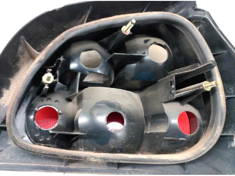 Recambio de piloto trasero izquierdo para renault megane i berlina hatchback (ba0) 1.6e alize referencia OEM IAM   