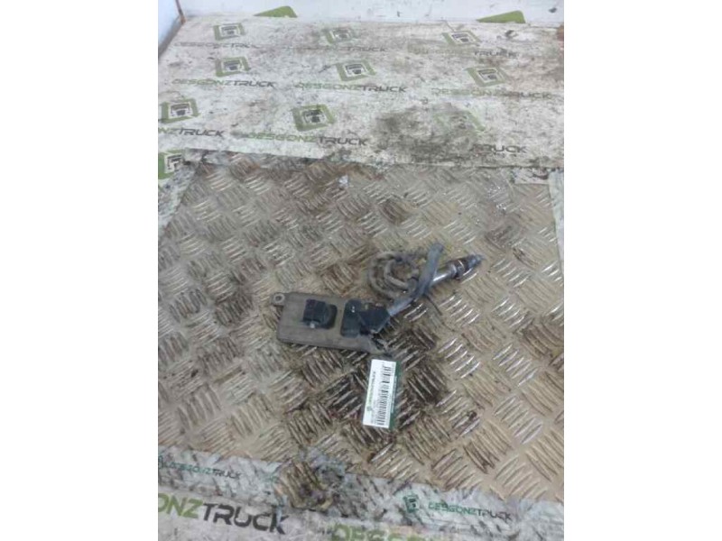 Recambio de sensor noxe para renault premium route 2006 fas 4x2 larga distancia referencia OEM IAM 21984358  