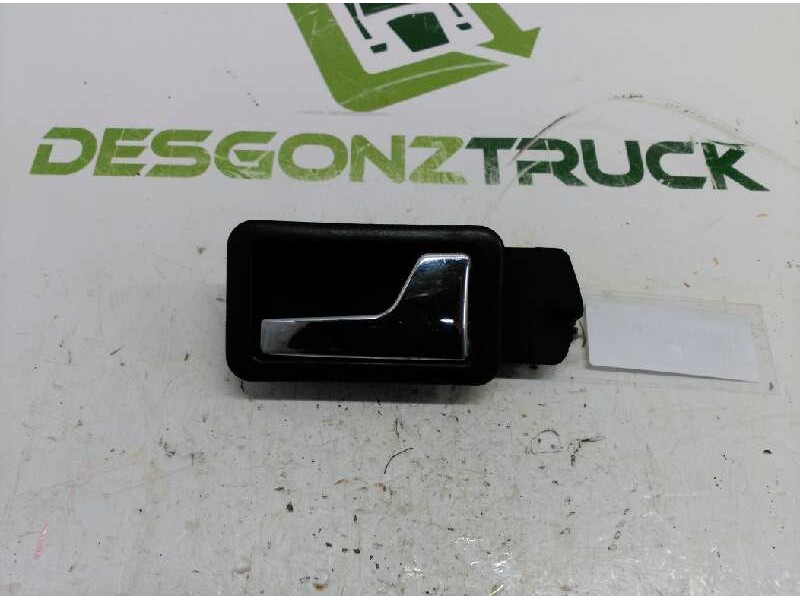 Recambio de maneta interior delantera derecha para audi 80/90 (893) 80 referencia OEM IAM 893837020FKZ  