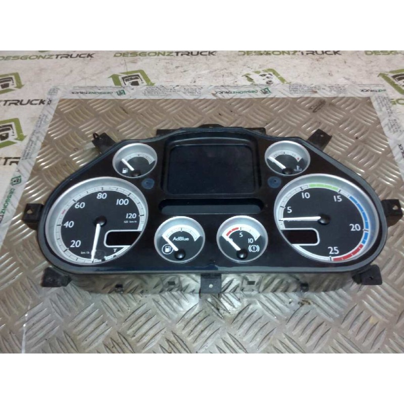 Recambio de cuadro instrumentos para daf serie xf105.xxx fsa 4x2 space-cab referencia OEM IAM 1743496 155404050201 385613