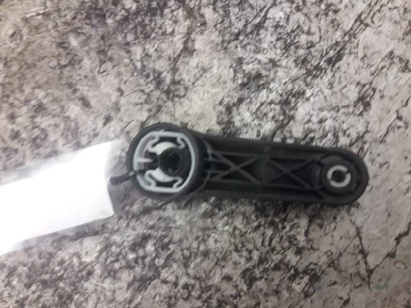 Recambio de maneta elevalunas trasera izquierda para volkswagen polo berlina (6n1) básico referencia OEM IAM 1H0837581C  