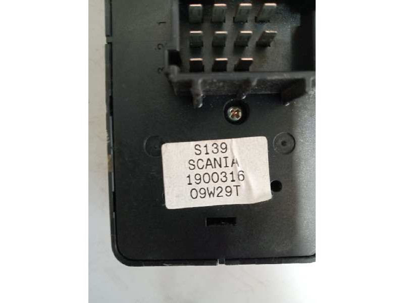 Recambio de mando luces para scania serie p/g/r (l-clase) 12.7 diesel referencia OEM IAM 1900316  