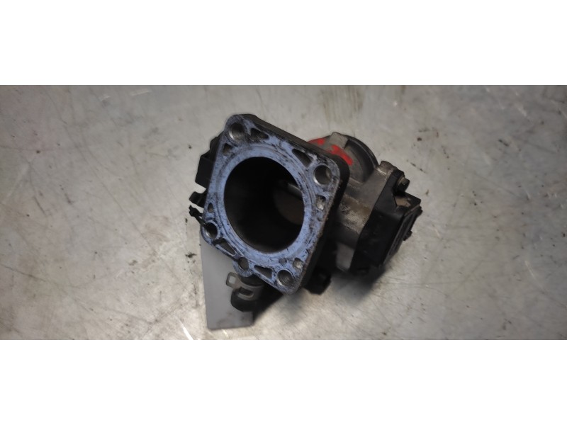 Recambio de caja mariposa para hyundai accent (mc) gl referencia OEM IAM 960093001  