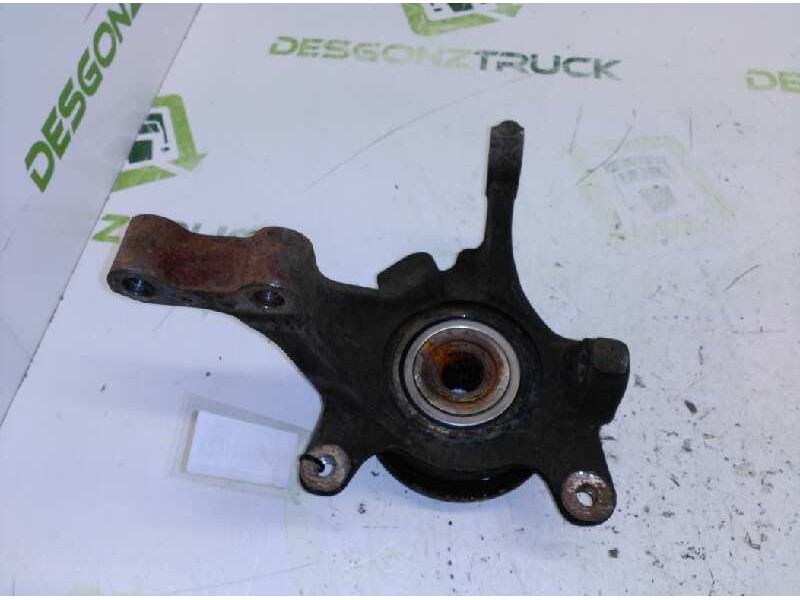 Recambio de mangueta delantera derecha para renault laguna (b56) 1.8 anade referencia OEM IAM 7700428005  