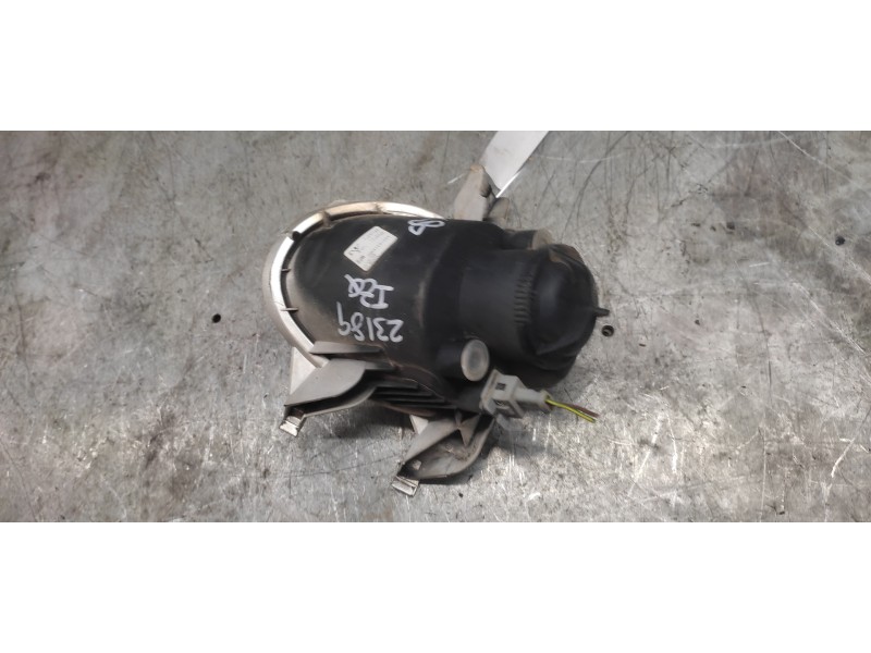 Recambio de faro antiniebla izquierdo para peugeot 206 berlina xt referencia OEM IAM   2 PINS