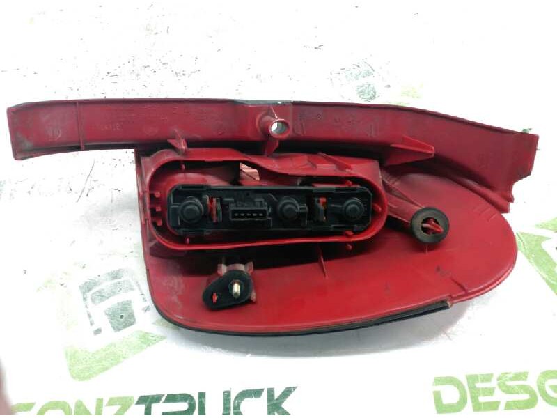 Recambio de piloto trasero izquierdo para peugeot 306 break style referencia OEM IAM   