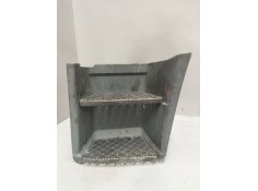 Recambio de peldaño izquierdo para iveco eurotech (mt) referencia OEM IAM   