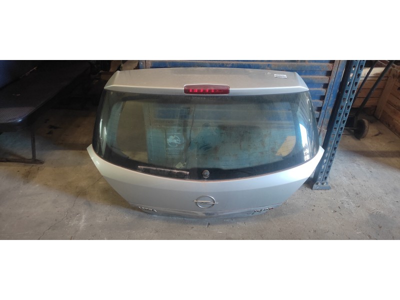 Recambio de porton trasero para opel astra h berlina cosmo referencia OEM IAM   