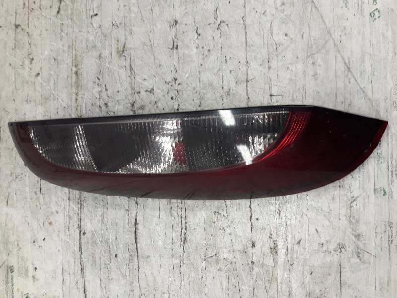 Recambio de piloto trasero derecho para opel corsa c club referencia OEM IAM   