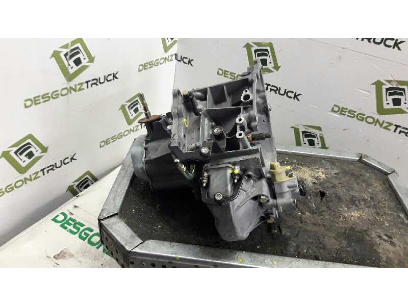 Recambio de caja cambios para citroën berlingo 1.9 d multispace referencia OEM IAM 20TB15 9065123A 