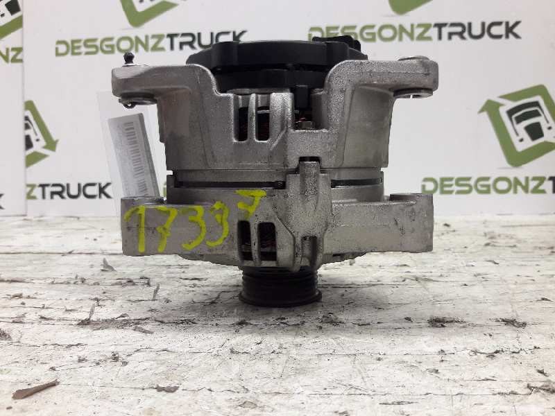 Recambio de alternador para opel corsa c club referencia OEM IAM   