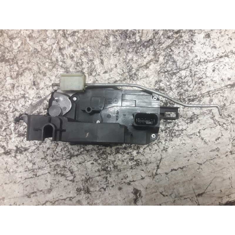 Recambio de cerradura puerta delantera derecha para opel vectra c berlina comfort referencia OEM IAM 24447341 5 PINS 