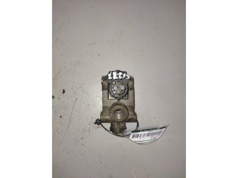 Recambio de valvula aire para renault serie d referencia OEM IAM K053900  